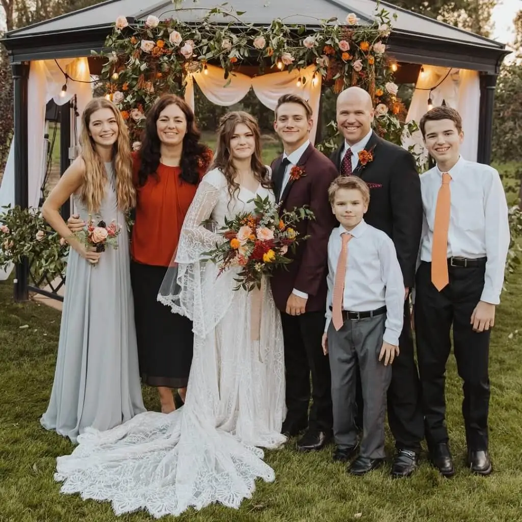 That YouTub3 Family on daughter wedding