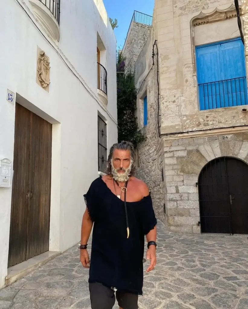Ilan Tobianah Zeus height