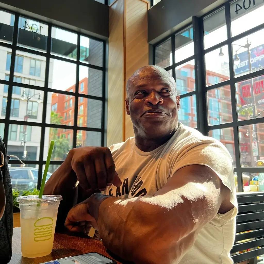 Ronnie Coleman Height, Weight, Age, Net Worth, Wife, Kids, Injury